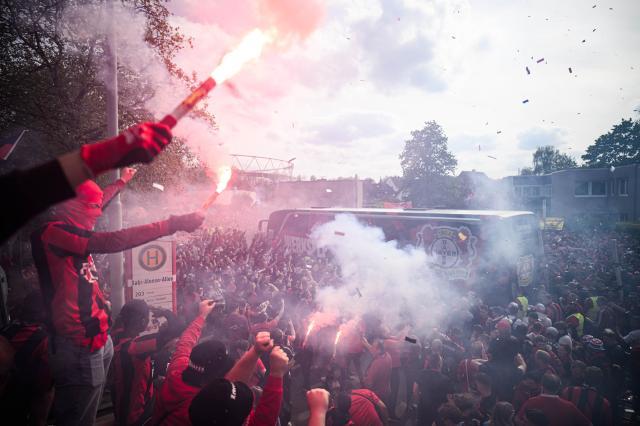 pg电子官网-【德甲】你好，冠军勒沃库森！